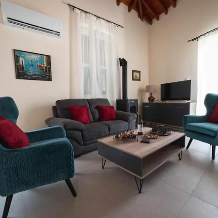 Elite Luxury Apartment Omodos